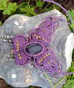 Alternative view of Collar Aset