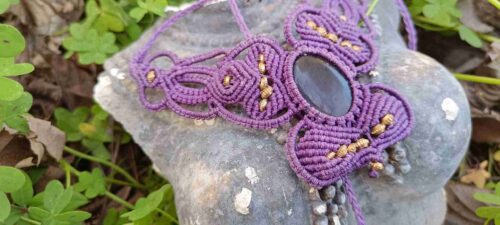 Collar Aset
