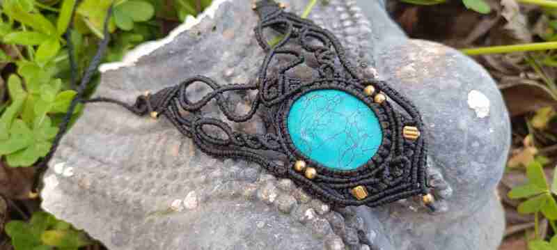 Collar Sati