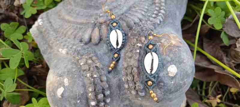 Pendientes Tritón Gris